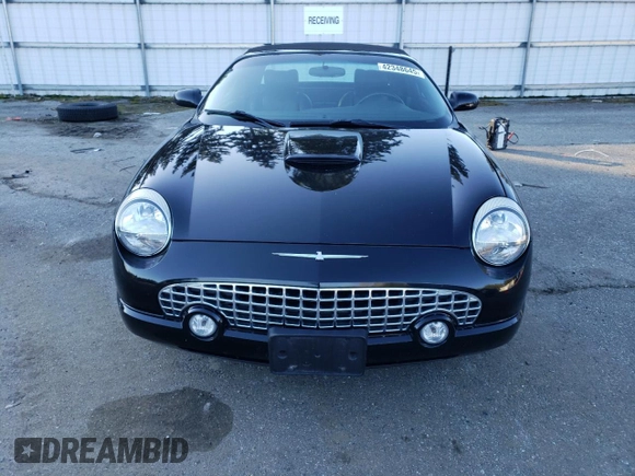 2002 Ford Thunderbird Hardtop Premium with VIN 1FAHP60A52Y107355, listed as a Copart auction lot 42348645 with 92,260 mi miles and Salvage Title. Bid and sale history available at DreamBid. Image 5.
