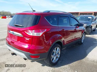 2015 Ford Escape Titanium with VIN 1FMCU9J97FUB57833, listed as a IAAI auction lot 41894505 with 176,975 mi miles. Bid and sale history available at carsss.com. Image 4.