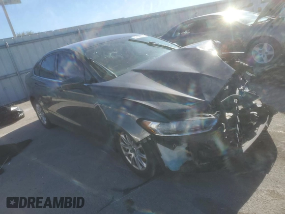 2016 Ford Fusion S with VIN 3FA6P0G72GR341196, listed as a Copart auction lot 81488924 with 110,262 mi miles and Salvage Title. Bid and sale history available at carsss.com. Image 4.
