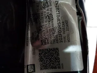 2023 Chevrolet Camaro 2LT z VIN 1G1FD1RS3P0128342, wystawiony jako Copart lot #82354134 z przebiegiem Nie podano mil oraz Nie do naprawy • Non repairable. Historia ofert i sprzedaży dostępna na DreamBid. Obrazek 12.