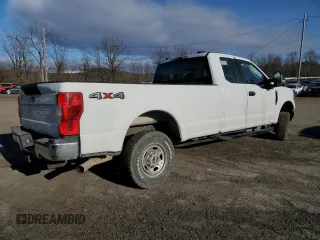 2022 Ford F-250 XL with VIN 1FT7X2B6XNEG39326, listed as a Copart auction lot 88091315 with 54,242 mi miles and Salvage Title. Bid and sale history available at DreamBid. Image 3.