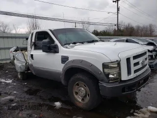 2008 Ford Super Duty F-250 SRW XL with VIN 1FTSX21518EB17725, listed as a Copart auction lot 82667804 with 164,929 mi miles and Salvage Title. Bid and sale history available at carsss.com. Image 4.