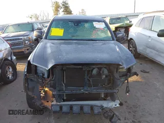 2018 Toyota Tacoma SR with VIN 5TFCZ5AN7JX154112, listed as a IAAI auction lot 41394058 with 158,045 mi miles. Bid and sale history available at carsss.com. Image 12.