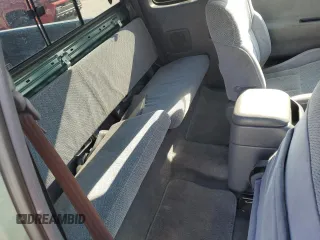 1997 Toyota T100 SR5 with VIN JT4UN24D8V0047084, listed as a Copart auction lot 82485654 with 181,596 mi miles and Salvage Title. Bid and sale history available at DreamBid. Image 10.
