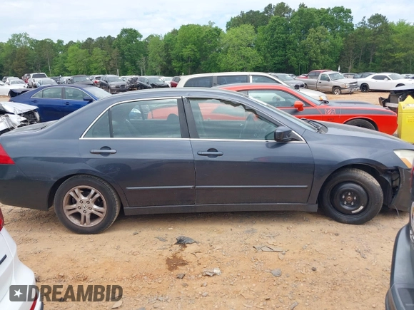 2007 Honda Accord LX SE with VIN 1HGCM563X7A141163, listed as a IAAI auction lot 42107340 with 232,491 mi miles and . Bid and sale history available at DreamBid. Image 12.
