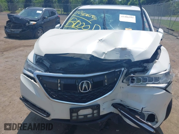 2015 Acura MDX with VIN 5FRYD4H28FB016816, listed as a IAAI auction lot 42406594 with Not provided miles and . Bid and sale history available at DreamBid. Image 6.
