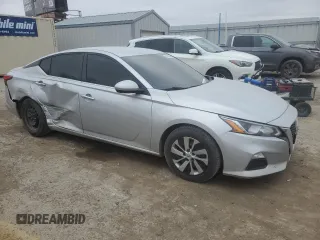 2019 Nissan Altima 2.5 S with VIN 1N4BL4BV2KC239752, listed as a Copart auction lot 86565644 with 182,447 mi miles and Salvage Title. Bid and sale history available at carsss.com. Image 4.