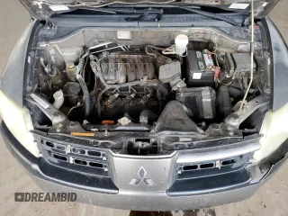 2005 Mitsubishi Endeavor LS with VIN 4A4MM21S95E074134, listed as a Copart auction lot 43181615 with 219,921 mi miles and Salvage Title. Bid and sale history available at carsss.com. Image 11.