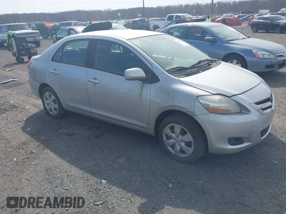 2008 Toyota Yaris with VIN JTDBT903284009639, listed as a IAAI auction lot 41793629 with 40,000 mi miles. Bid and sale history available at carsss.com. Image 1.