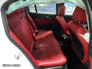 2020 Alfa Romeo Giulia Ti Sport with VIN ZARFANBN1L7636408, listed as a Copart auction lot 88179835 with 31,604 mi miles and Salvage Title. Bid and sale history available at carsss.com. Image 11.