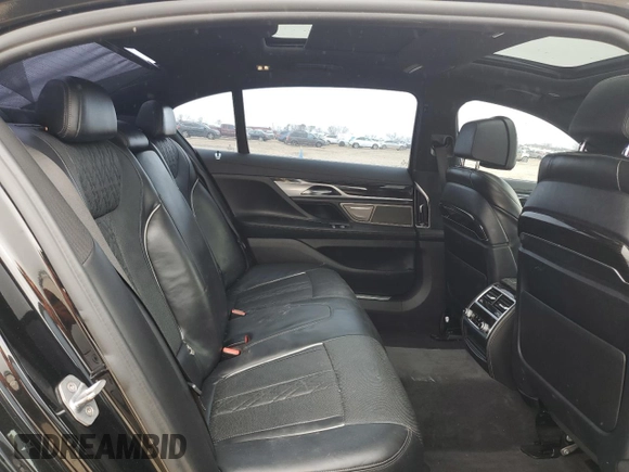 2019 BMW 7 Series 750i с VIN WBA7F0C57KGM24867, выставлен на аукционе Copart как лот 44438835 с пробегом 93 311 миль миль и Списание • Salvage title. История ставок и продаж доступна на DreamBid. Изображение 10.