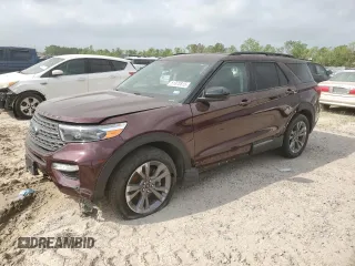2022 Ford Explorer XLT with VIN 1FMSK7DH6NGA63920, listed as a Copart auction lot 51870815 with 30,619 mi miles and Salvage Title. Bid and sale history available at carsss.com. Image 1.
