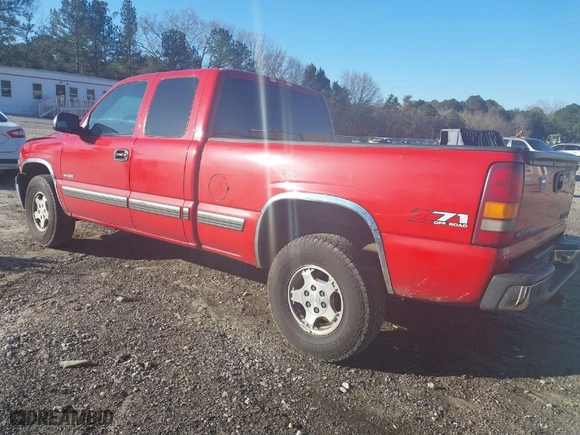 2001 Chevrolet Silverado 1500 LS with VIN 2GCEK19T311105107, listed as a IAAI auction lot 41807704 with 188,783 mi miles. Bid and sale history available at carsss.com. Image 3.