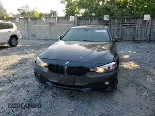 2015 BMW 3 Series 320i xDrive with VIN WBA3C3G53FNT53428, listed as a Copart auction lot 54406035 with 105,719 mi miles and Salvage Title. Bid and sale history available at carsss.com. Image 13.