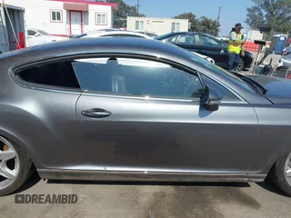 2008 Bentley Continental GT z VIN SCBCR73W28C059267, wystawiony jako IAAI lot #42461453 z przebiegiem Nie podano mil oraz . Historia ofert i sprzedaży dostępna na DreamBid. Obrazek 13.