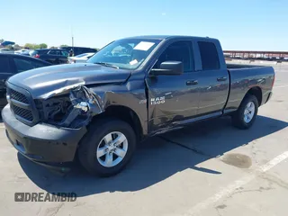 2016 Ram 1500 Express z VIN 1C6RR6FT4GS292808, wystawiony jako IAAI lot #42237529 z przebiegiem 109 581 mil mil oraz . Historia ofert i sprzedaży dostępna na DreamBid. Obrazek 17.