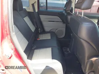 2007 Jeep Patriot Limited z VIN 1J8FF48WX7D316980, wystawiony jako IAAI lot #42004984 z przebiegiem 154 500 mil mil oraz . Historia ofert i sprzedaży dostępna na DreamBid. Obrazek 8.