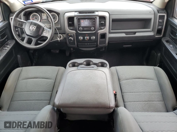 2017 Ram 1500 Tradesman z VIN 1C6RR6FT1HS683626, wystawiony jako Copart lot #54370985 z przebiegiem 92 388 mil mil oraz Szkoda całkowita • Salvage title. Historia ofert i sprzedaży dostępna na DreamBid. Obrazek 8.