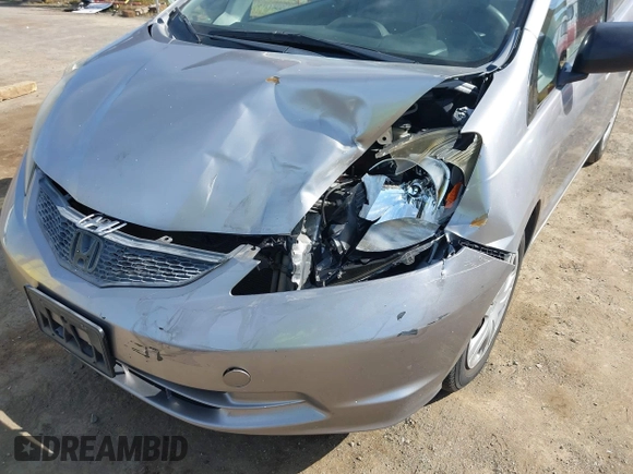 2010 Honda Fit with VIN JHMGE8H25AS020639, listed as a IAAI auction lot 41963459 with 172,560 mi miles. Bid and sale history available at carsss.com. Image 6.