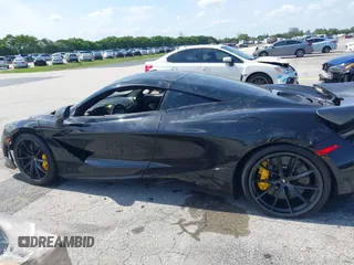 2018 McLaren 720S z VIN SBM14DCA9JW001142, wystawiony jako IAAI lot #42370707 z przebiegiem 15 654 mil mil oraz . Historia ofert i sprzedaży dostępna na DreamBid. Obrazek 14.