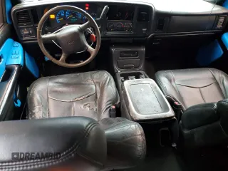 2001 Chevrolet Silverado 1500 LT with VIN 1GCEC19T31Z192995, listed as a Copart auction lot 55569865 with 238,730 mi miles and Salvage Title. Bid and sale history available at DreamBid. Image 8.