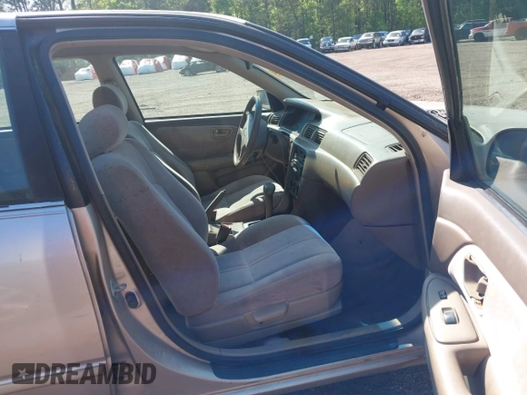 1999 Toyota Camry LE с VIN 4T1BG22K8XU395218, выставлен на аукционе IAAI как лот 42044784 с пробегом 301 664 миль миль и . История ставок и продаж доступна на DreamBid. Изображение 5.