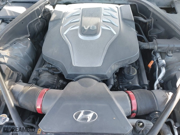 2015 Hyundai Genesis 5.0L with VIN KMHGN4JF9FU024515, listed as a IAAI auction lot 41741222 with 148,242 mi miles. Bid and sale history available at carsss.com. Image 10.