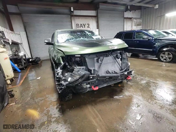 2019 Jeep Grand Cherokee Trailhawk with VIN 1C4RJFLG1KC695400, listed as a Copart auction lot 78609804 with 75,564 mi miles and Salvage Title. Bid and sale history available at carsss.com. Image 14.