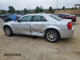 2008 Chrysler 300 C with VIN 2C3LK63H78H244347, listed as a Copart auction lot 71287504 with 201,210 mi miles and Salvage Title. Bid and sale history available at DreamBid. Image 2.
