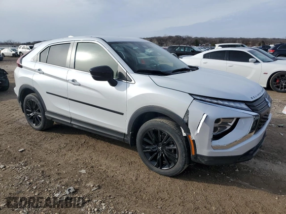 2023 Mitsubishi Eclipse Cross LE z VIN JA4ATVAA6PZ003386, wystawiony jako Copart lot #46779775 z przebiegiem 25 628 mil mil oraz Szkoda całkowita • Salvage title. Historia ofert i sprzedaży dostępna na DreamBid. Obrazek 4.