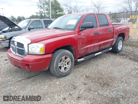 2006 Dodge Dakota SLT with VIN 1D7HE48J06S558586, listed as a IAAI auction lot 41591673 with 252,722 mi miles. Bid and sale history available at carsss.com. Image 2.