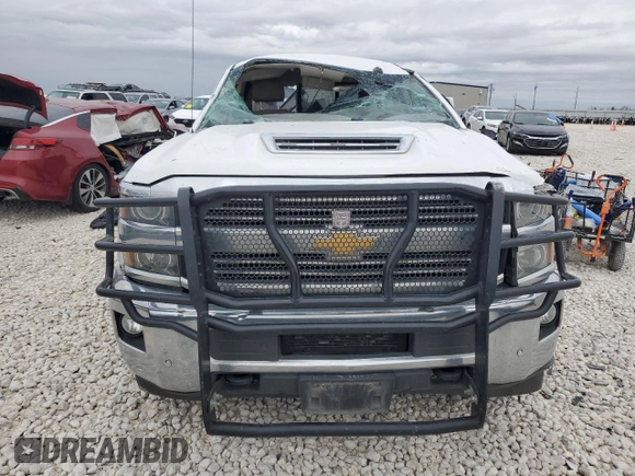 2019 Chevrolet Silverado 3500HD LTZ with VIN 1GC4KXCY8KF182326, listed as a Copart auction lot 87174394 with 191,356 mi miles and Non Repairable. Bid and sale history available at carsss.com. Image 5.