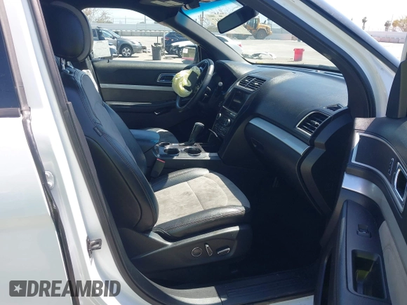 2017 Ford Explorer XLT с VIN 1FM5K7D84HGB40270, выставлен на аукционе IAAI как лот 42309347 с пробегом 115 113 миль миль и . История ставок и продаж доступна на DreamBid. Изображение 5.