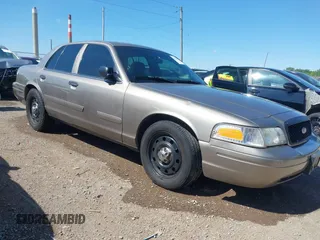 2008 Ford Police Interceptor z VIN 2FAHP71V58X142946, wystawiony jako IAAI lot #42326929 z przebiegiem 171 455 mil mil oraz . Historia ofert i sprzedaży dostępna na DreamBid. Obrazek 1.