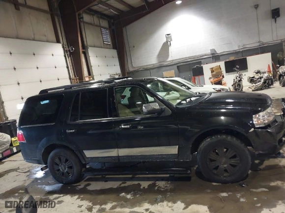 2010 Lincoln Navigator with VIN 5LMJJ2J56AEJ01807, listed as a IAAI auction lot 41362542 with 248,468 mi miles. Bid and sale history available at carsss.com. Image 13.