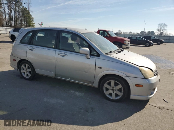2005 Suzuki Aerio SX z VIN JS2RC61H755303931, wystawiony jako Copart lot #46796435 z przebiegiem 91 524 mil mil oraz Szkoda całkowita • Salvage title. Historia ofert i sprzedaży dostępna na DreamBid. Obrazek 4.