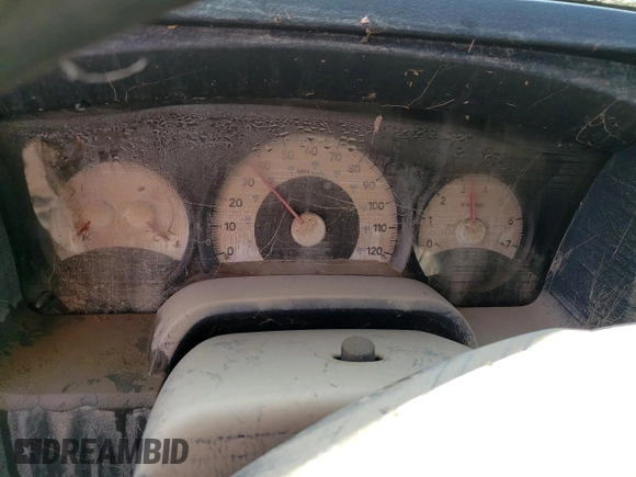 2008 Dodge Dakota z VIN 1D7HW32K58S571930, wystawiony jako Copart lot #69245074 z przebiegiem Nie podano mil oraz Szkoda całkowita • Salvage title. Historia ofert i sprzedaży dostępna na DreamBid. Obrazek 9.