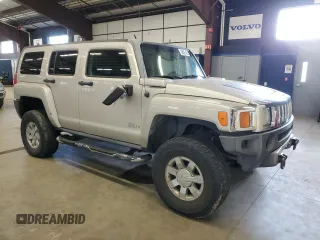 2006 Hummer H3 with VIN 5GTDN136268194770, listed as a Copart auction lot 88090405 with 230,819 mi miles and Clean Title. Bid and sale history available at DreamBid. Image 4.