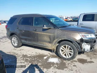 2016 Ford Explorer XLT with VIN 1FM5K7D80GGA43226, listed as a IAAI auction lot 41624298 with 173,649 mi miles. Bid and sale history available at carsss.com. Image 12.