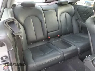 2005 Mercedes-Benz CLK 320 z VIN WDBTJ65J95F150187, wystawiony jako Copart lot #83180484 z przebiegiem 308 530 mil mil oraz Szkoda całkowita • Salvage title. Historia ofert i sprzedaży dostępna na DreamBid. Obrazek 10.