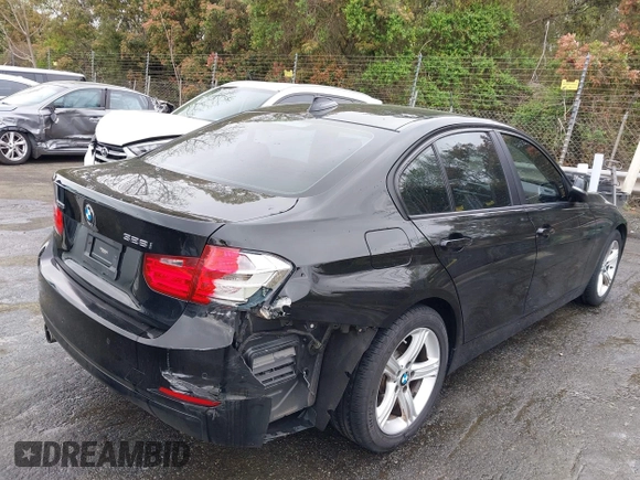2015 BMW 3 Series 328i xDrive with VIN WBA3B5C55FP654730, listed as a IAAI auction lot 41578639 with 173,935 mi miles and . Bid and sale history available at DreamBid. Image 4.