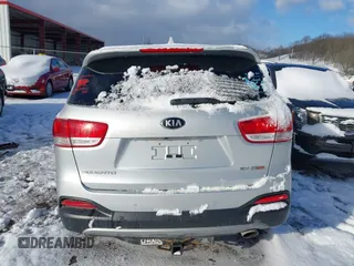 2016 Kia Sorento EX z VIN 5XYPHDA17GG020319, wystawiony jako IAAI lot #41581398 z przebiegiem 149 257 mil mil oraz . Historia ofert i sprzedaży dostępna na DreamBid. Obrazek 17.