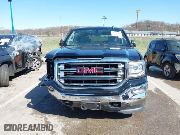 2017 GMC Sierra 1500 SLT z VIN 3GTU2NEC0HG152900, wystawiony jako IAAI lot #41840588 z przebiegiem 114 677 mil mil oraz . Historia ofert i sprzedaży dostępna na DreamBid. Obrazek 12.