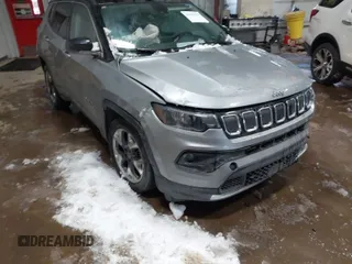 2022 Jeep Compass (RED) Edition with VIN 3C4NJDCB4NT113872, listed as a IAAI auction lot 41599438 with 68,364 mi miles. Bid and sale history available at carsss.com. Image 1.