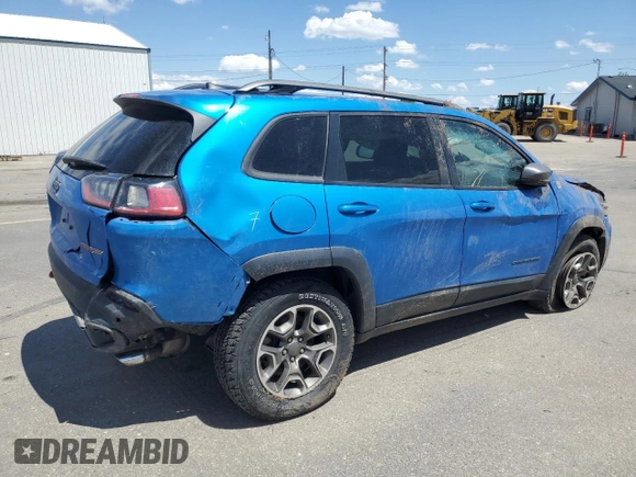 2021 Jeep Cherokee Trailhawk with VIN 1C4PJMBXXMD110436, listed as a Copart auction lot 57829375 with 46,647 mi miles and Salvage title. Bid and sale history available at DreamBid. Image 3.