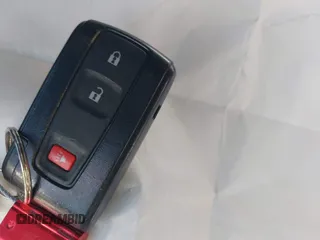 2007 Toyota Prius z VIN JTDKB20U373288946, wystawiony jako IAAI lot #42385536 z przebiegiem 133 336 mil mil oraz . Historia ofert i sprzedaży dostępna na DreamBid. Obrazek 11.