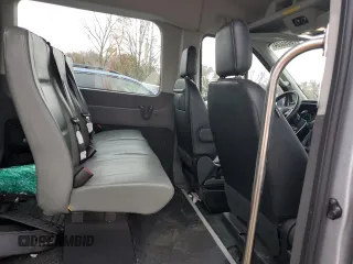 2021 Ford Transit Passenger XL with VIN 1FDZK1C82MKA81226, listed as a Copart auction lot 76893224 with 22,679 mi miles and Salvage Title. Bid and sale history available at DreamBid. Image 12.