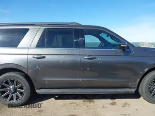 2018 Ford Expedition Max XLT with VIN 1FMJK1JT1JEA28774, listed as a IAAI auction lot 41763705 with 129,426 mi miles and . Bid and sale history available at DreamBid. Image 14.