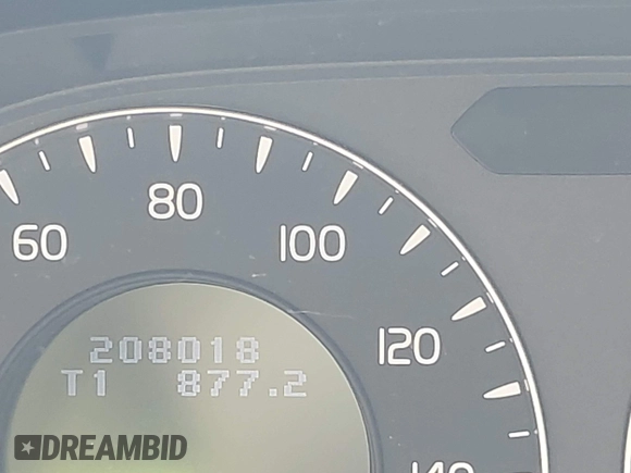 2008 Volvo S80 3.2L с VIN YV1AS982181048678, выставлен на аукционе IAAI как лот 42144272 с пробегом 208 018 миль миль и . История ставок и продаж доступна на DreamBid. Изображение 15.