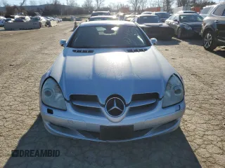 2006 Mercedes-Benz SLK 350 с VIN WDBWK56F56F119440, выставлен на аукционе Copart как лот 42415715 с пробегом 203 307 миль миль и Списание • Salvage title. История ставок и продаж доступна на DreamBid. Изображение 5.